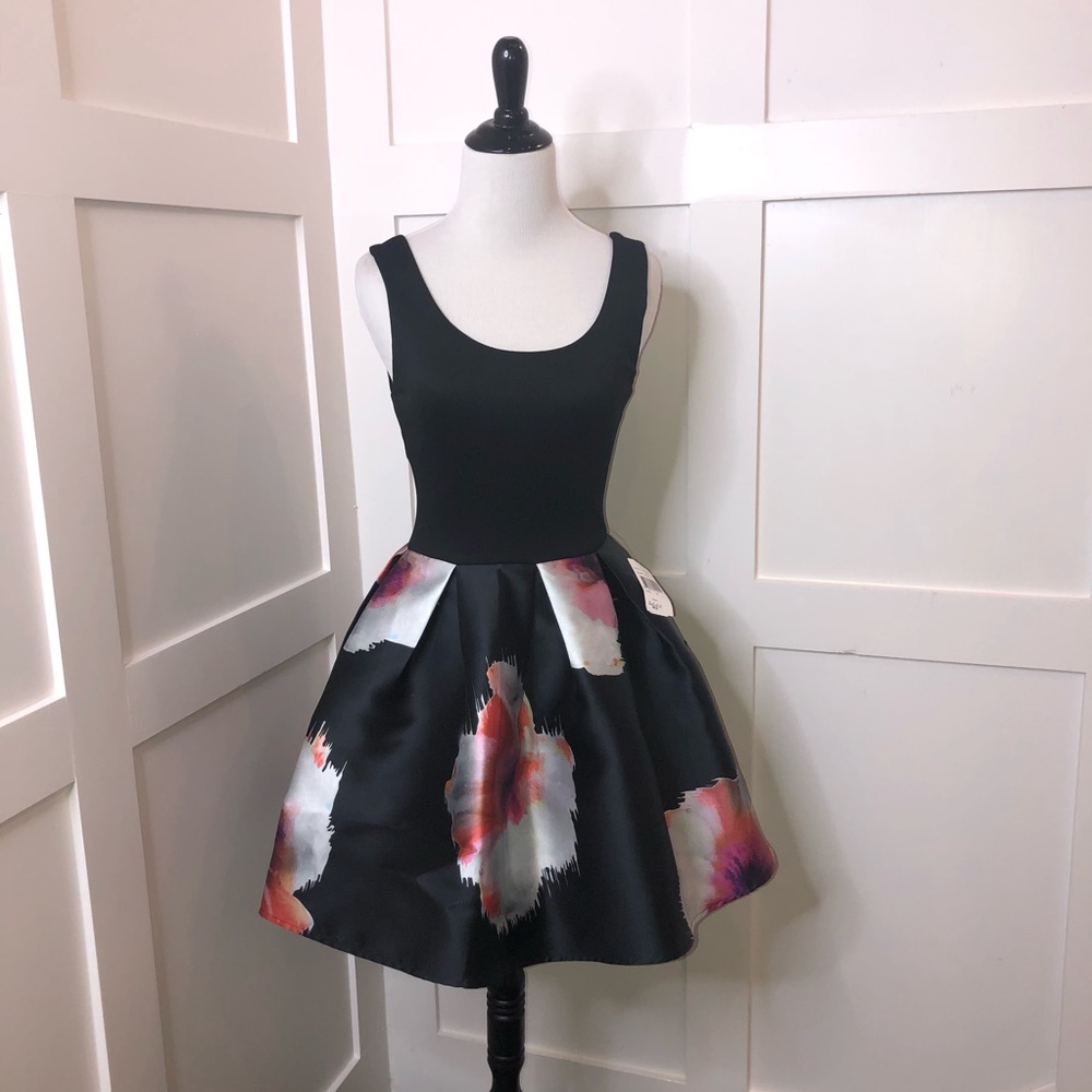 Mini Dress Fit and flare floral black dress NWT